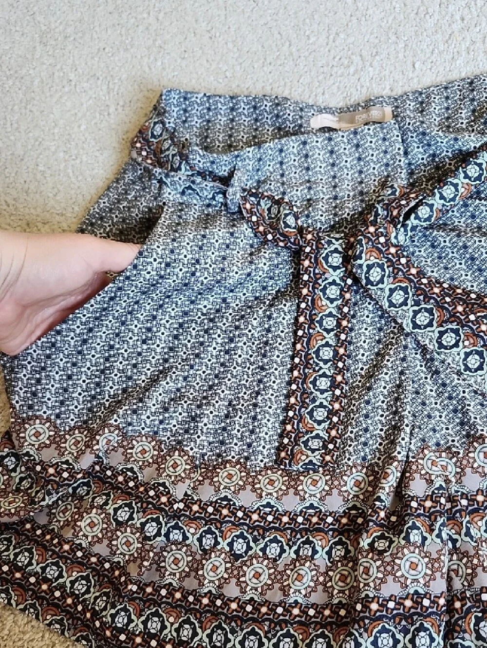 Forever 21 Blue and Brown Printed Drawstring With Button B. - Picture 5 of 8